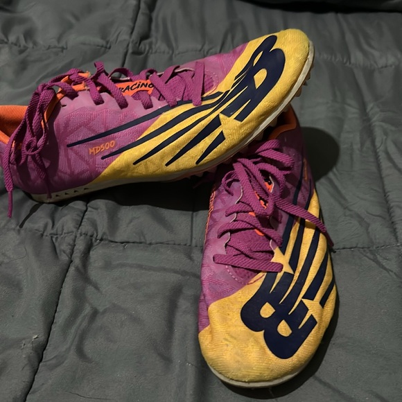 Shoes - Picture 2 of 4